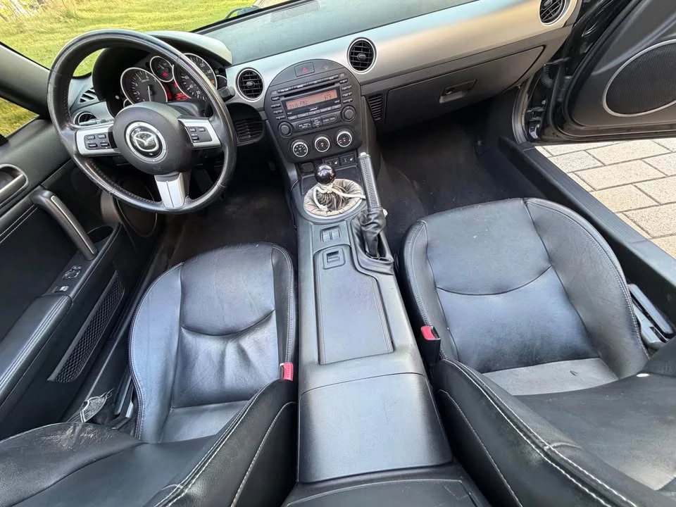 2010 Mazda NC MX-5 Miata - Image 2 of 20