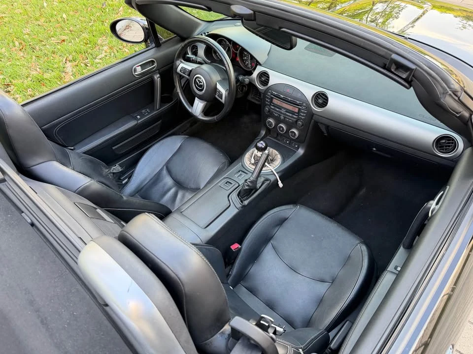2010 Mazda NC MX-5 Miata - Image 4 of 20
