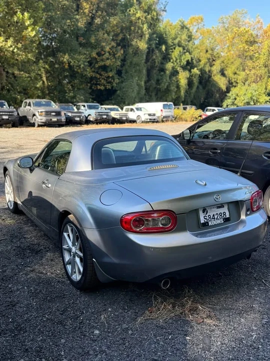 2010 Mazda NC MX-5 Miata - Image 4 of 5