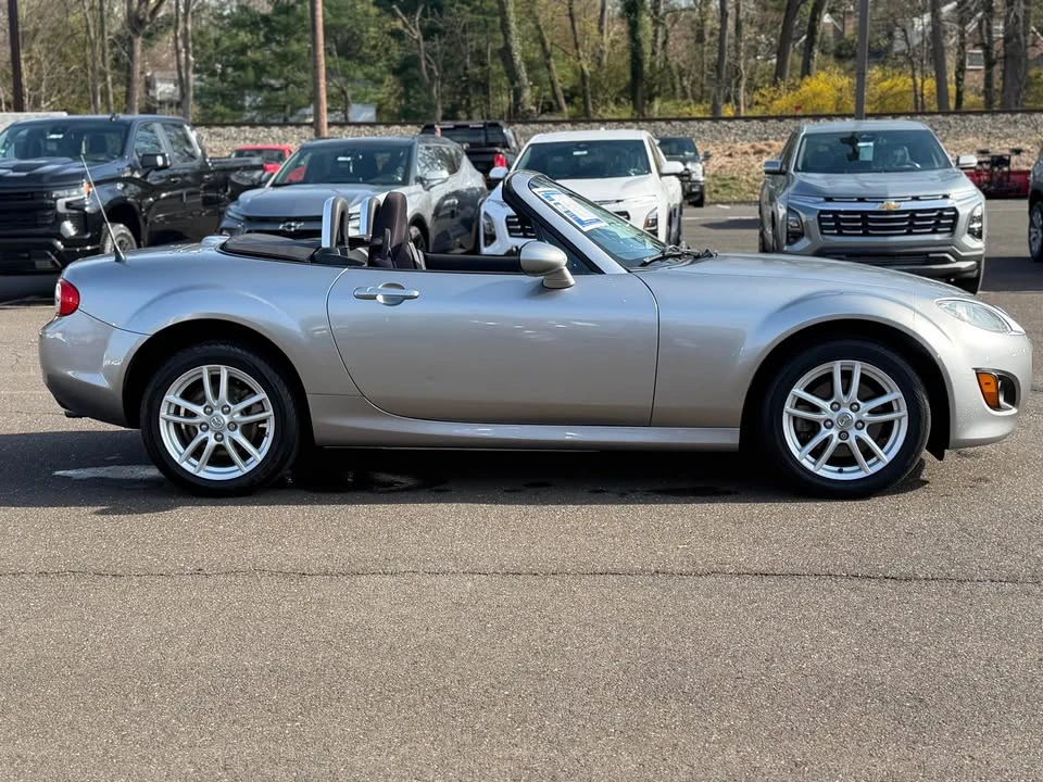2010 Mazda NC MX-5 Miata - Image 4 of 12