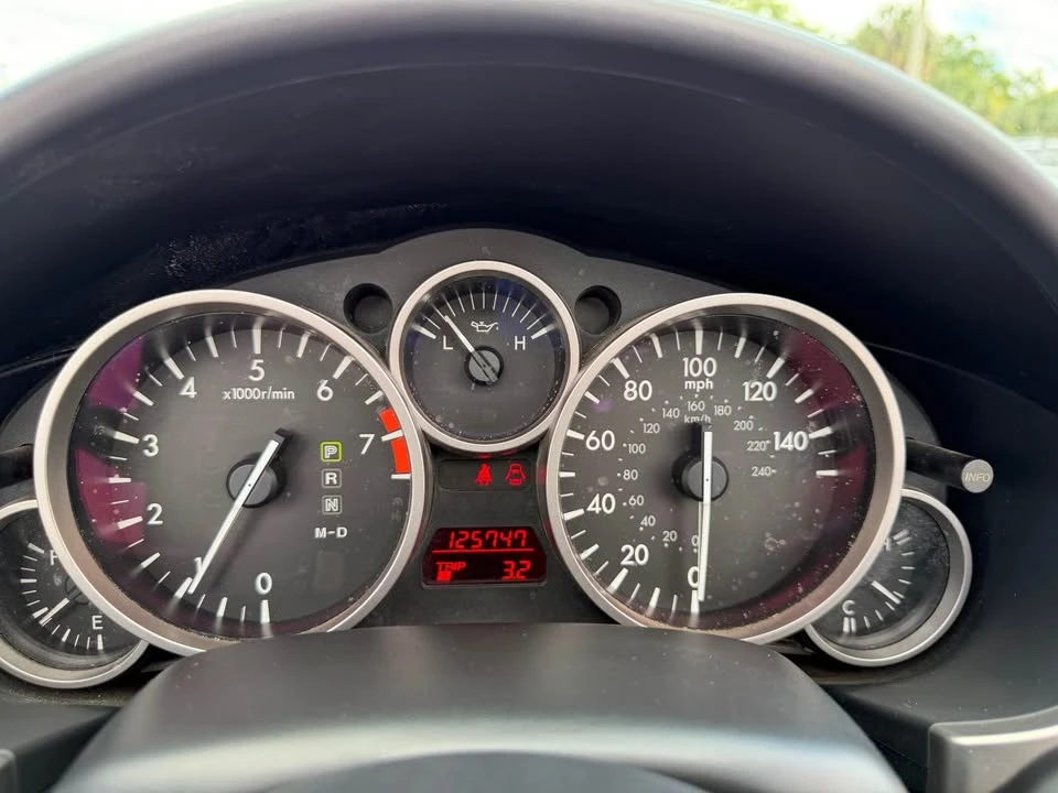 2010 Mazda NC MX-5 Miata - Image 13 of 13