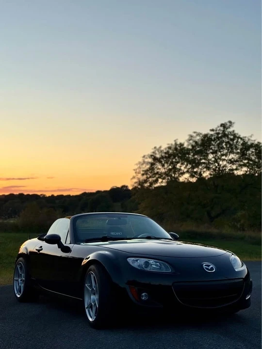 2010 Mazda NC MX-5 Miata - Image 4 of 6