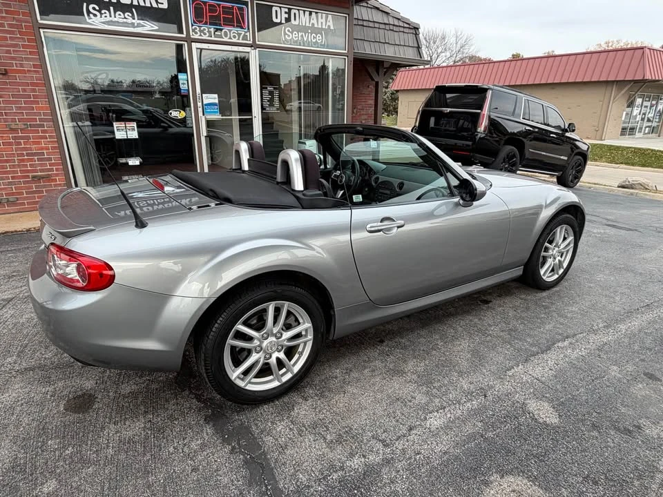 2010 Mazda NC MX-5 Miata - Image 9 of 17