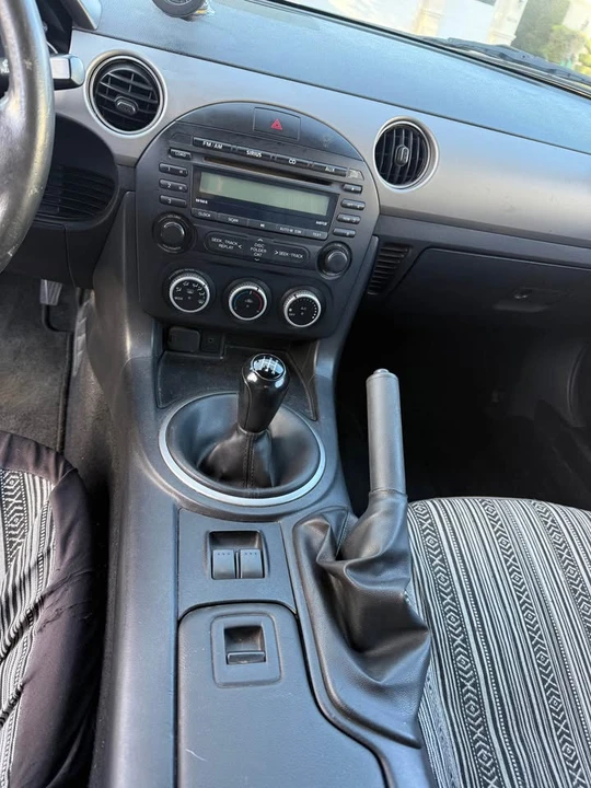 2010 Mazda NC MX-5 Miata - Image 5 of 7