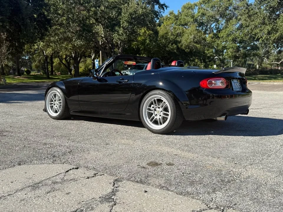 2010 Mazda NC MX-5 Miata - Image 3 of 19