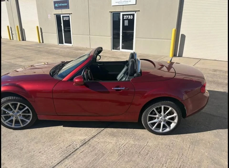 2010 Mazda NC MX-5 Miata - Image 3 of 13