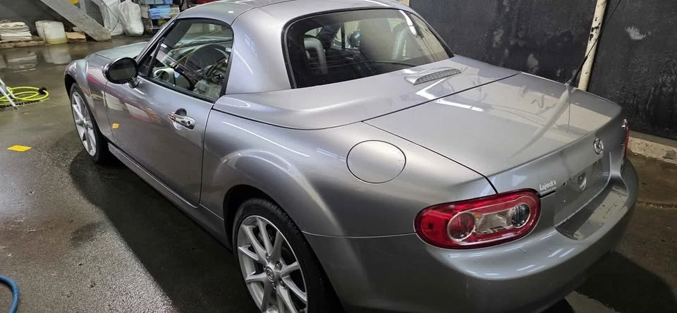 2010 Mazda NC MX-5 Miata - Image 5 of 7