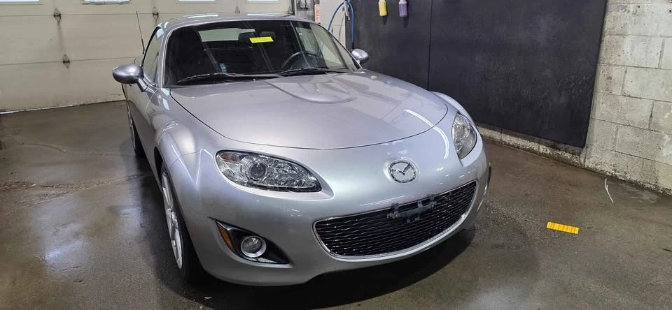 2010 Mazda NC MX-5 Miata - Image 2 of 7