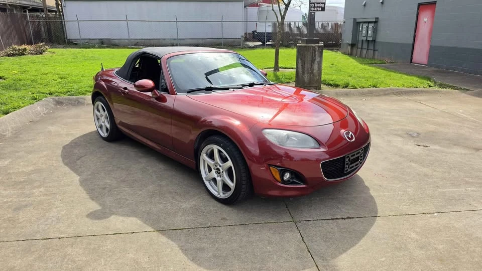 2010 Mazda NC MX-5 Miata - Image 3 of 11