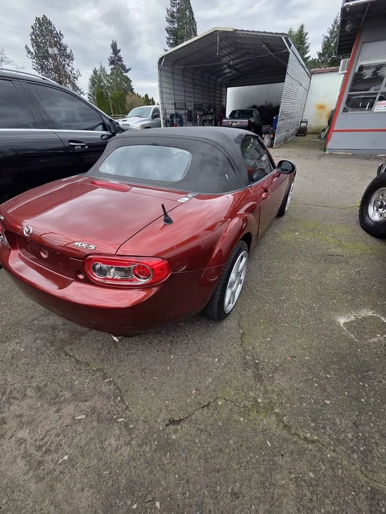2010 Mazda NC MX-5 Miata - Image 7 of 11