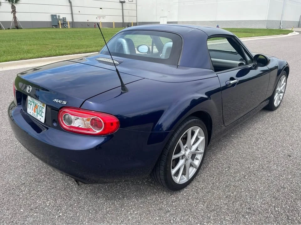 2010 Mazda NC MX-5 Miata - Image 4 of 20