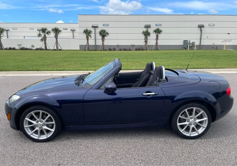 2010 Mazda NC MX-5 Miata - Image 7 of 20
