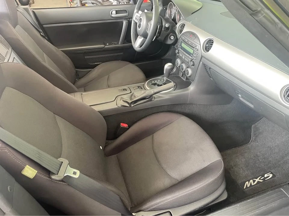 2010 Mazda NC MX-5 Miata - Image 16 of 20