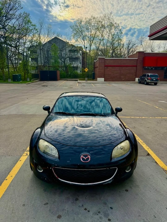 2010 Mazda NC MX-5 Miata - Image 2 of 10