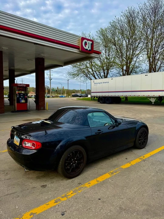 2010 Mazda NC MX-5 Miata - Image 3 of 10