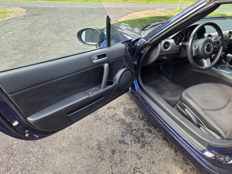 2010 Mazda NC MX-5 Miata - Image 9 of 14