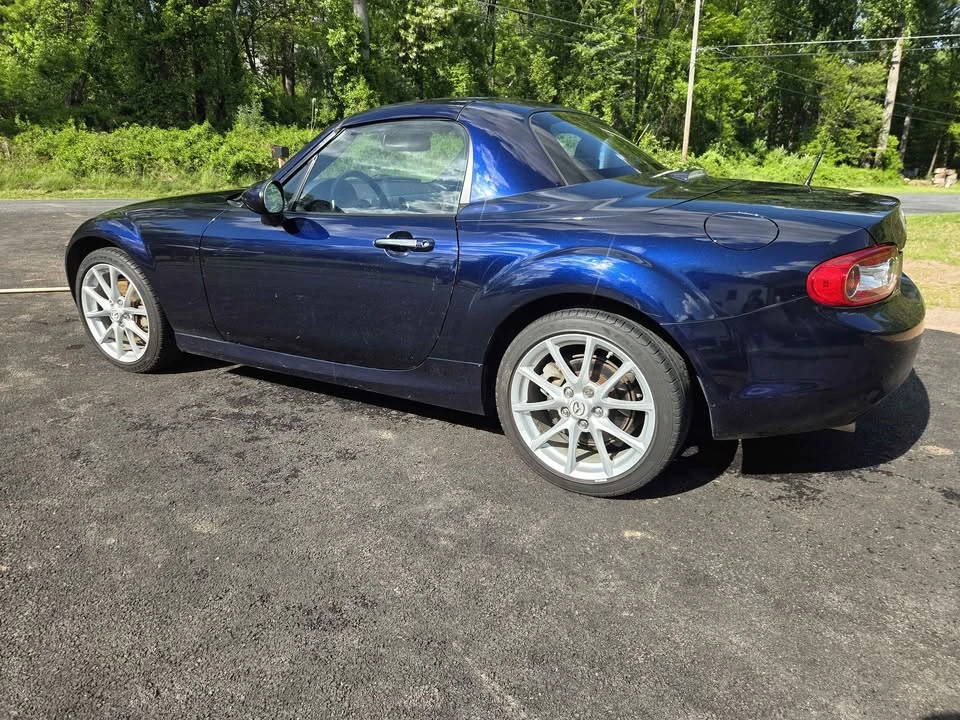 2010 Mazda NC MX-5 Miata - Image 5 of 14