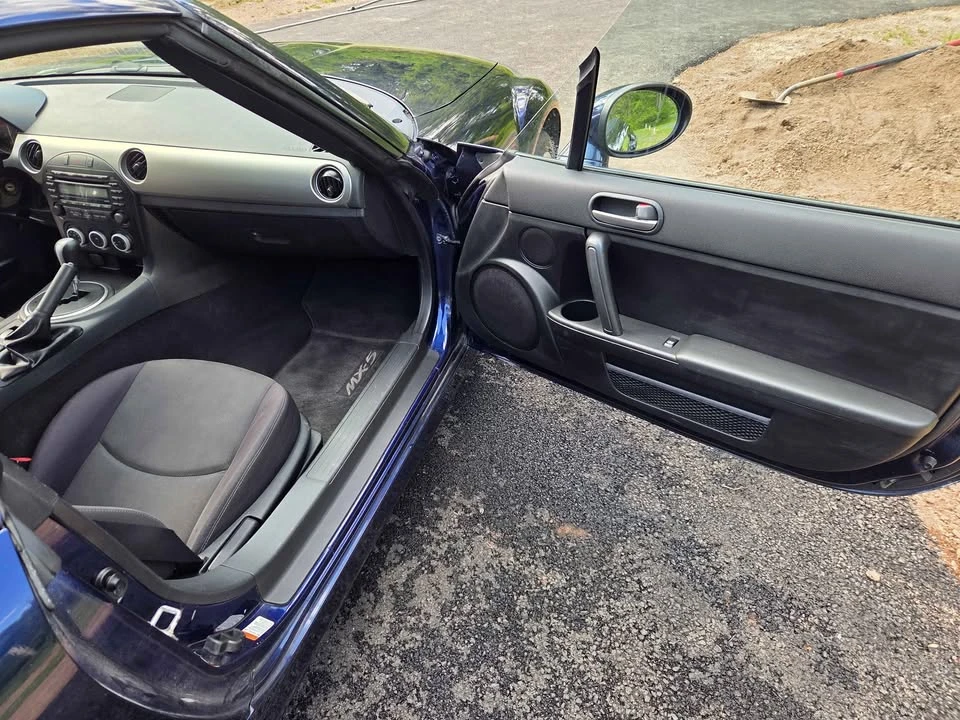 2010 Mazda NC MX-5 Miata - Image 11 of 14