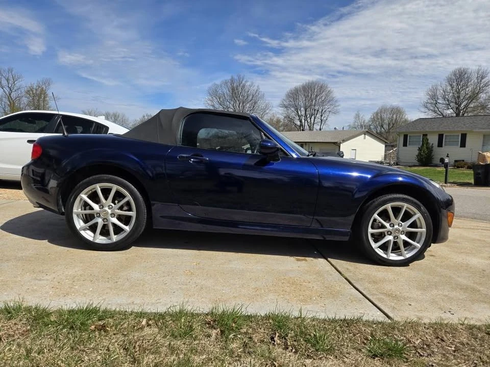 2010 Mazda NC MX-5 Miata - Image 7 of 12