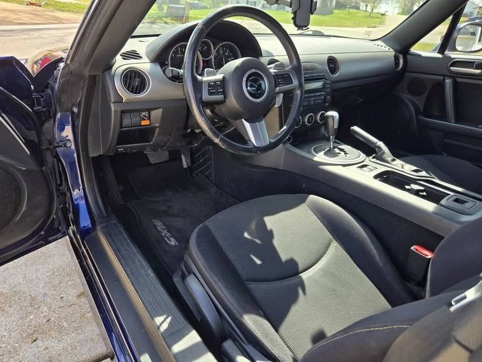 2010 Mazda NC MX-5 Miata - Image 9 of 12