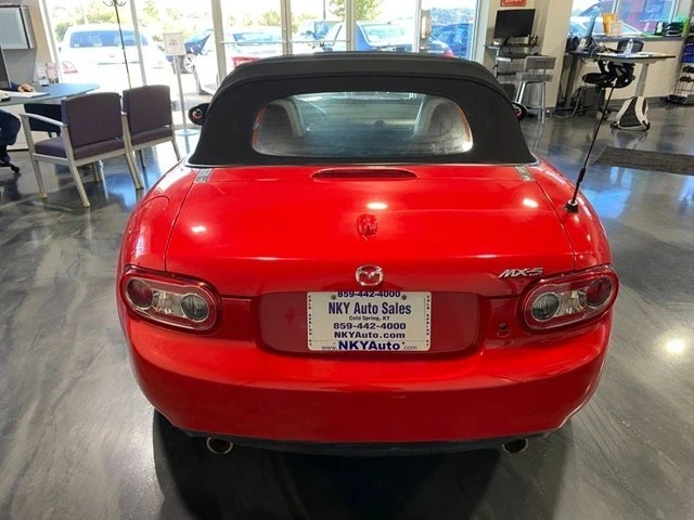 2010 Mazda NC MX-5 Miata - Image 6 of 20
