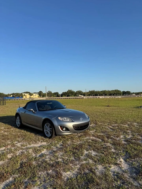 2010 Mazda NC MX-5 Miata - Image 10 of 15