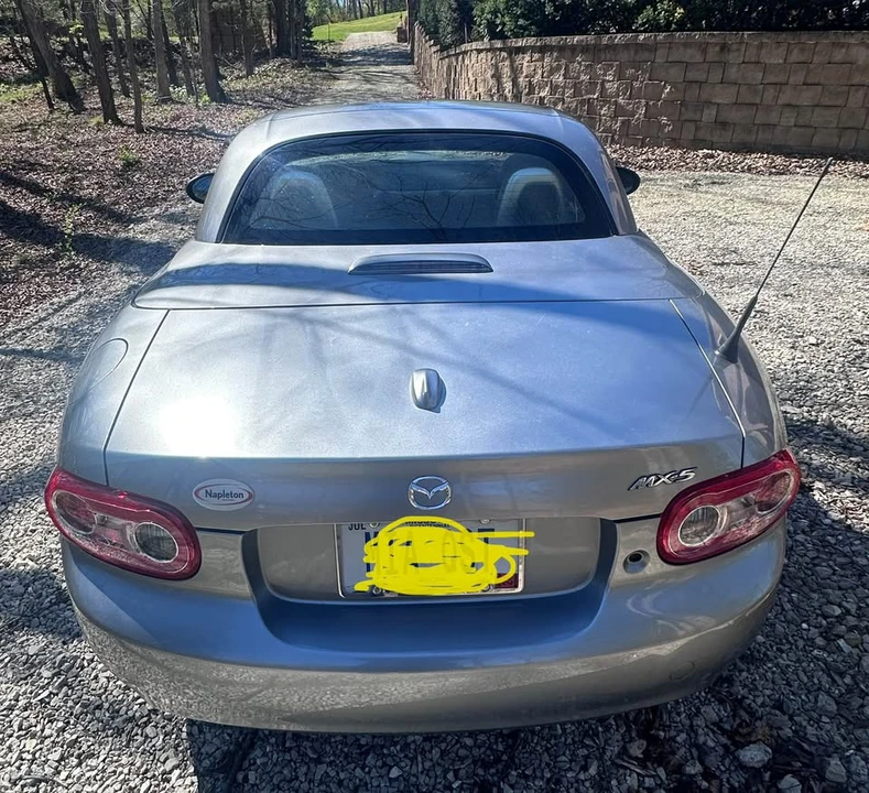 2010 Mazda NC MX-5 Miata - Image 6 of 9