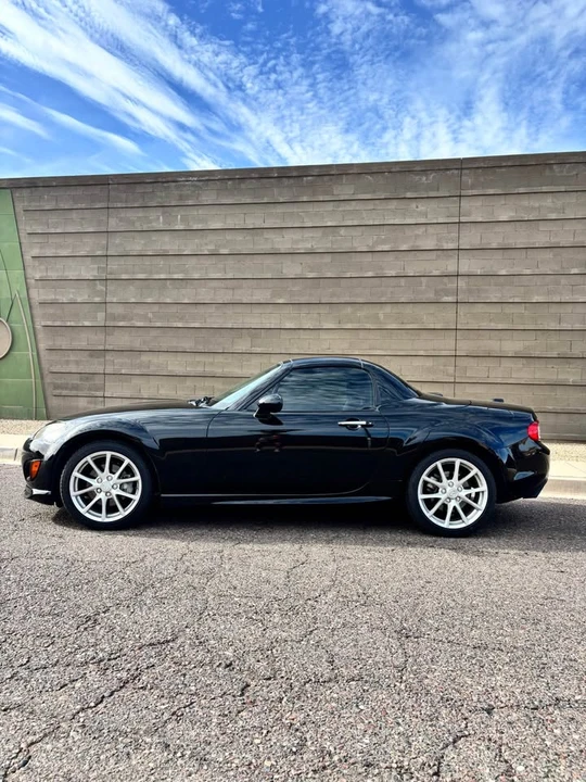 2010 Mazda NC MX-5 Miata - Image 5 of 15