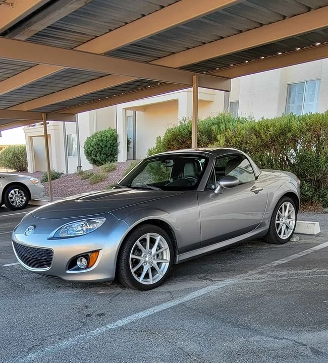 2010 Mazda NC MX-5 Miata - Image 2 of 11
