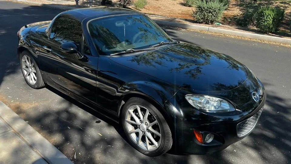 2010 Mazda NC MX-5 Miata - Image 3 of 5
