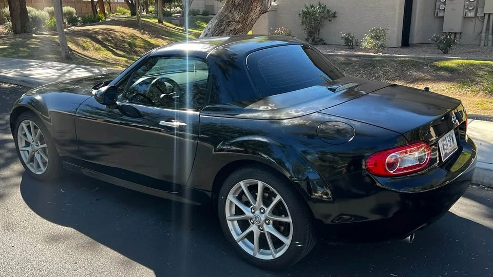 2010 Mazda NC MX-5 Miata - Image 4 of 5