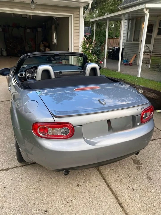 2010 Mazda NC MX-5 Miata - Image 14 of 16