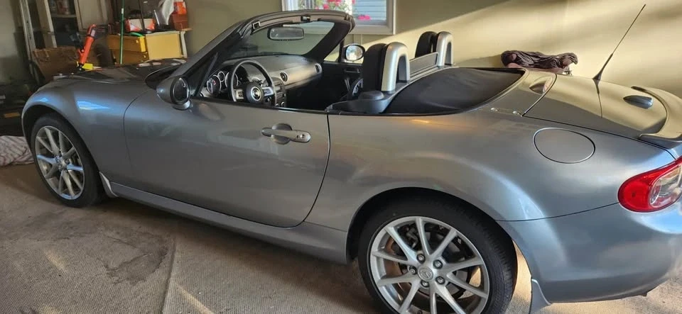2010 Mazda NC MX-5 Miata - Image 13 of 16