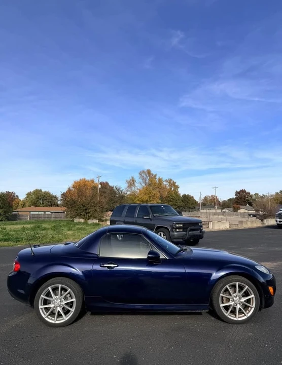 2010 Mazda NC MX-5 Miata - Image 4 of 10