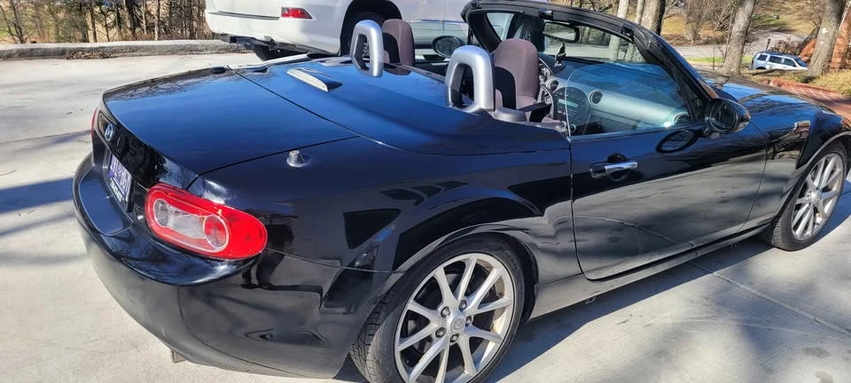 2010 Mazda NC MX-5 Miata - Image 3 of 16