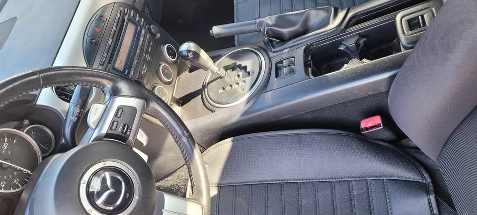 2010 Mazda NC MX-5 Miata - Image 14 of 16
