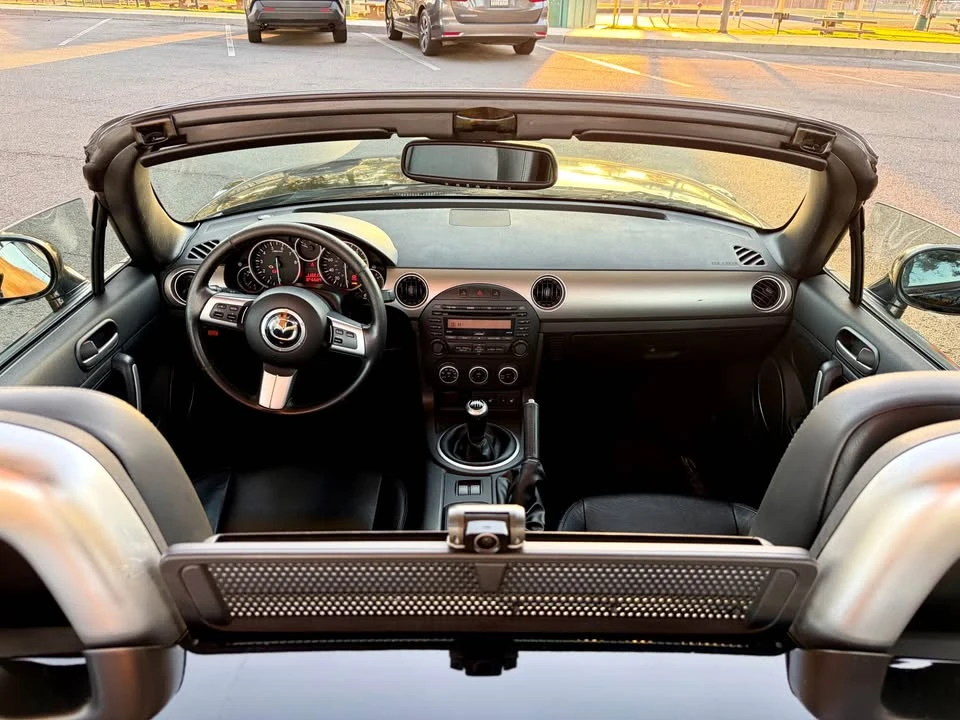 2010 Mazda NC MX-5 Miata - Image 13 of 14