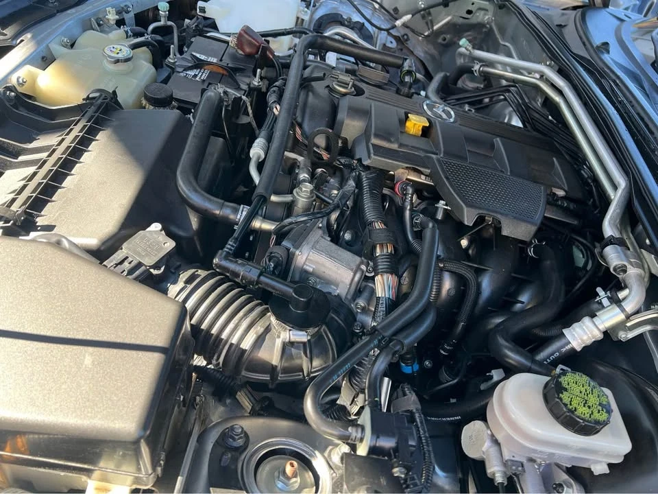2010 Mazda NC MX-5 Miata - Image 15 of 17