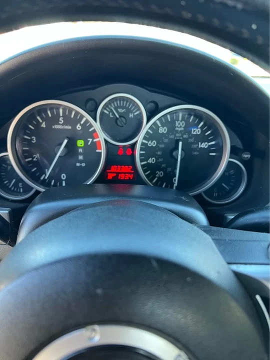 2010 Mazda NC MX-5 Miata - Image 4 of 17