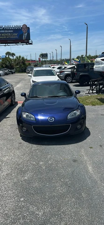 2010 Mazda NC MX-5 Miata - Image 3 of 4
