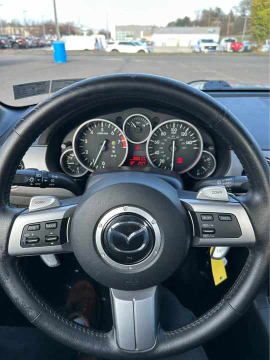 2010 Mazda NC MX-5 Miata - Image 3 of 10