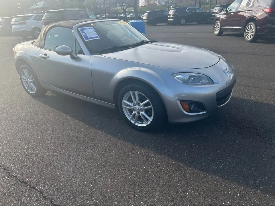 2010 Mazda NC MX-5 Miata - Image 10 of 10