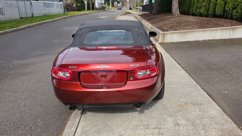2010 Mazda NC MX-5 Miata - Image 6 of 11