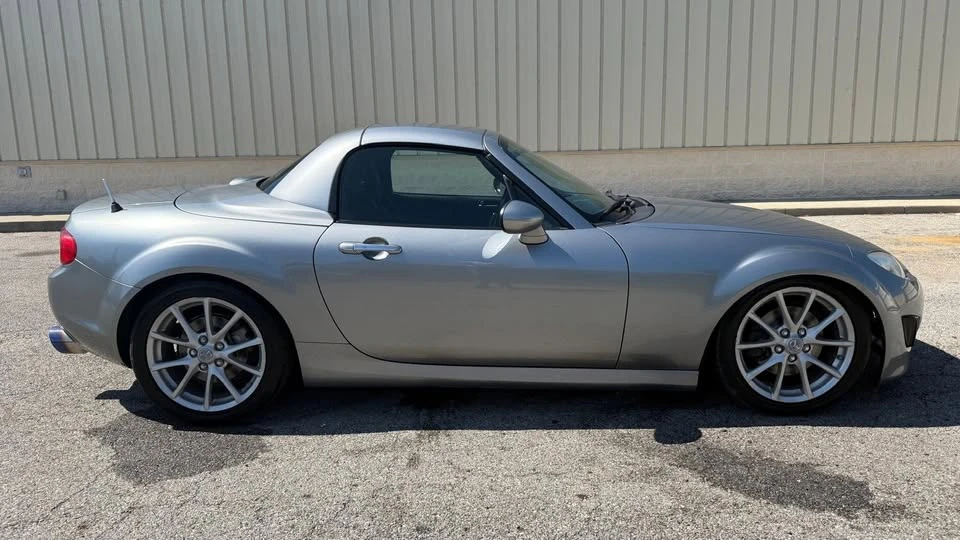 2010 Mazda NC MX-5 Miata - Image 6 of 19