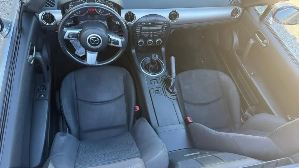 2010 Mazda NC MX-5 Miata - Image 19 of 19