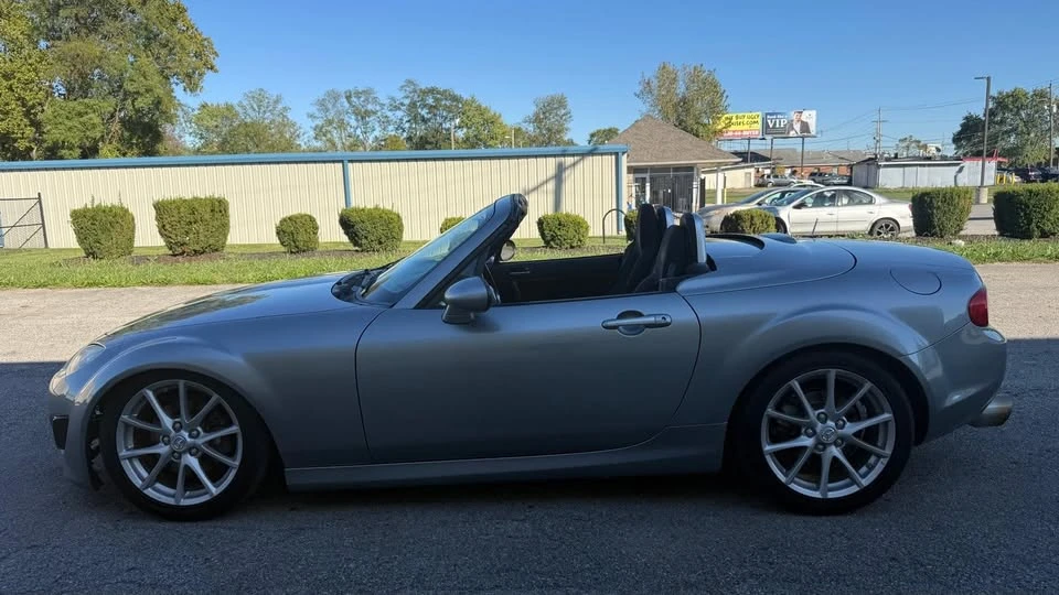 2010 Mazda NC MX-5 Miata - Image 9 of 19