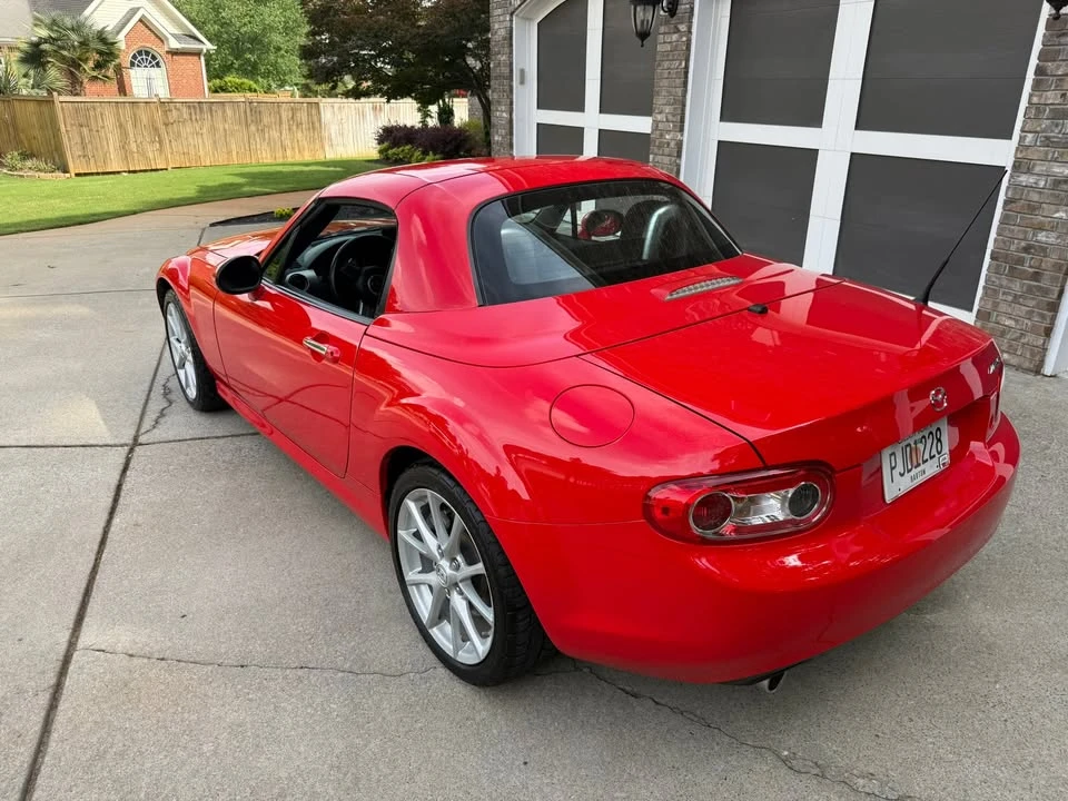 2010 Mazda NC MX-5 Miata - Image 3 of 20
