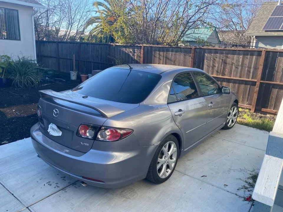 2010 Mazda RX-8 2nd Gen - Image 2 of 3