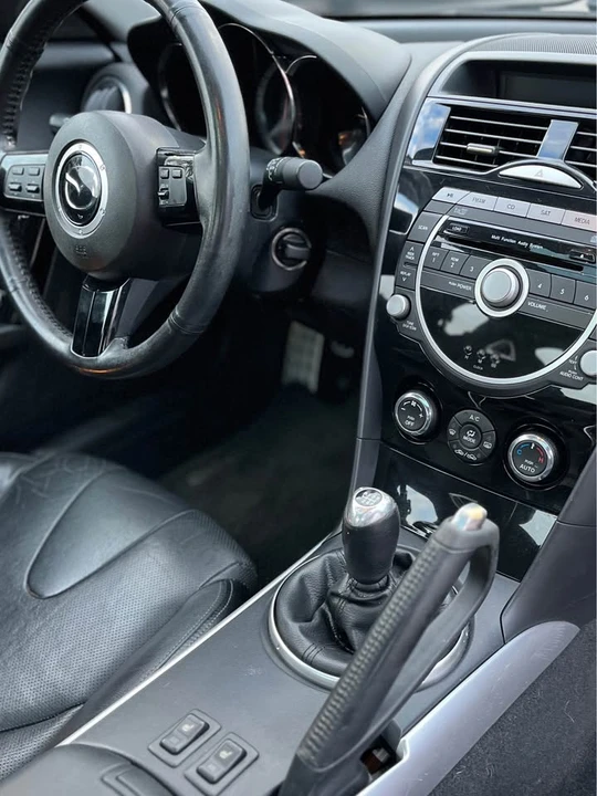 2010 Mazda RX-8 2nd Gen - Image 17 of 20