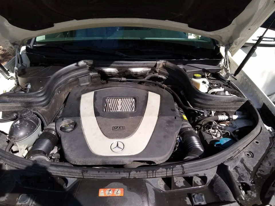 2010 Mercedes-Benz GLK-Class - Image 6 of 16